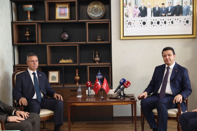 Filistin Bykelisi Faed Mustafadan Mahmut Arkana Ziyaret   Birlikte Mescid- Aksada Namaz Klacaz